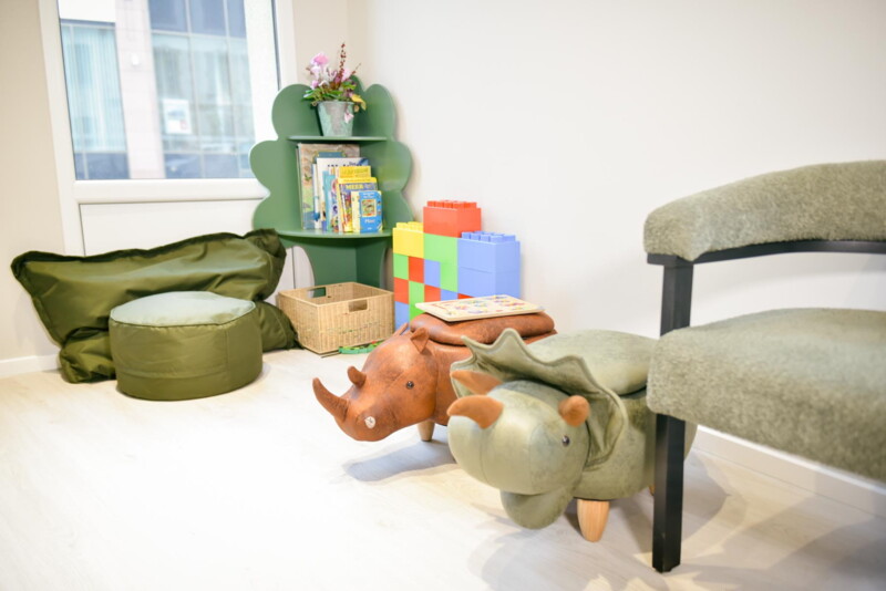 Wartebereich Referenzpraxis Barge