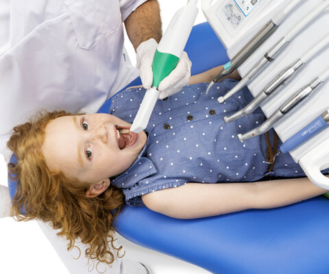 NWD - Planmeca Emerald Intraoralscanner - überlegene Scan-Geschwindigkeit für die Zahnarztpraxis | nwd.de