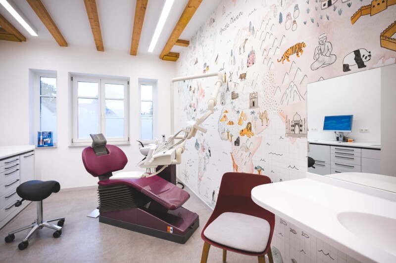 Behandlungsraum Referenzpraxis Boewe-Ließmann