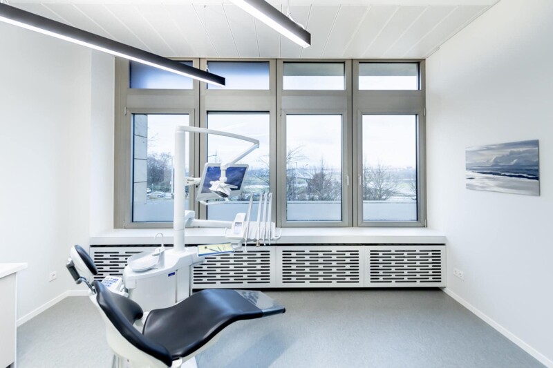 Zahnarztpraxis Wächter Dresden - Behandlungszimmer