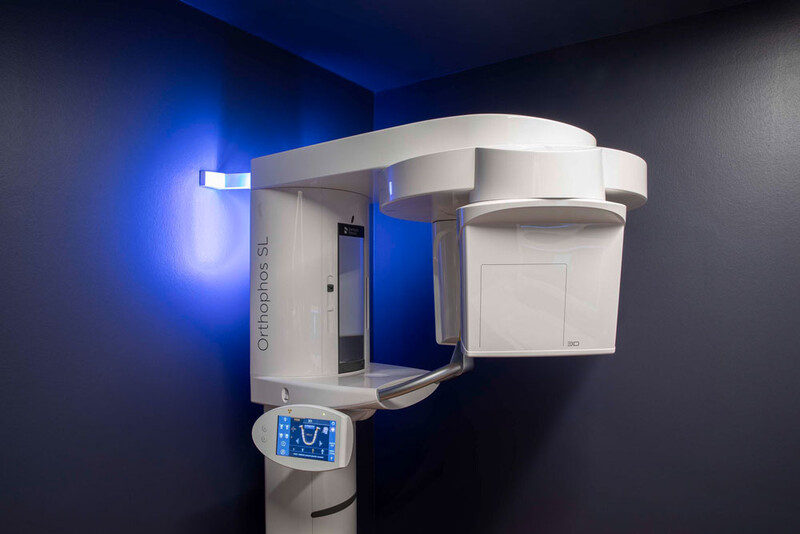 Referenz Zähne im Zentrum Münster - Röntgen Orthophos SL Dentsply Sirona