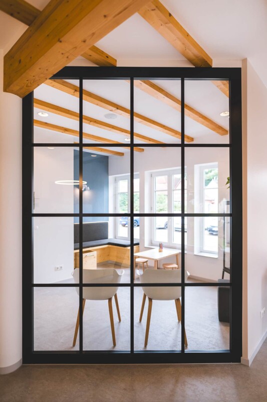 Wartebereich Referenzpraxis Boewe-Ließmann