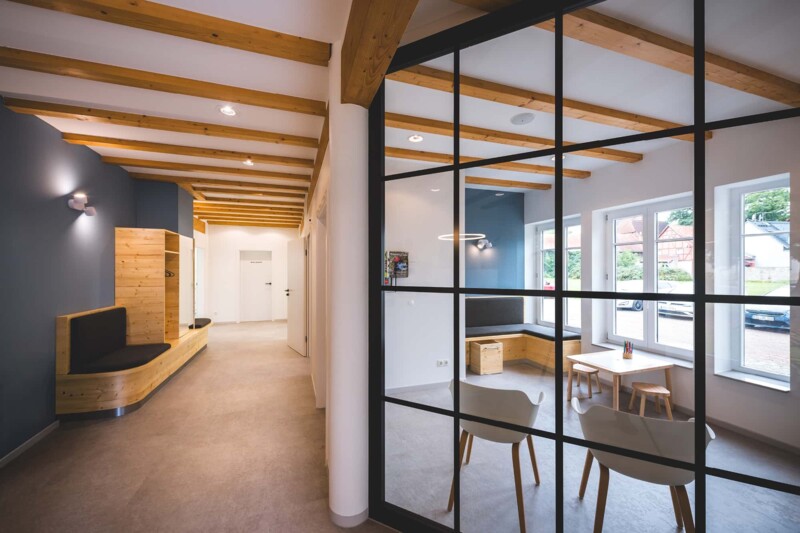 Flur Referenzpraxis Boewe-Ließmann